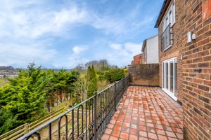 Photo 14- click for photo gallery